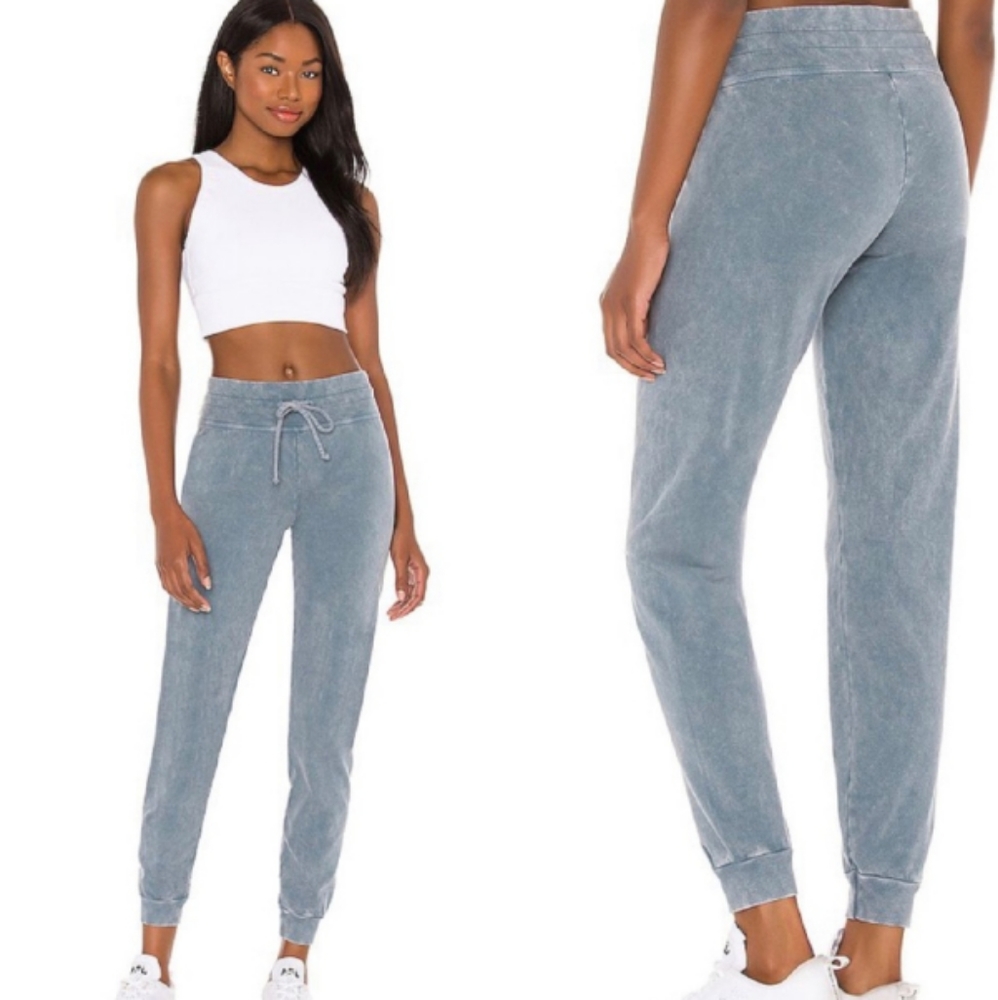 NWT Beyond Yoga Hey Chambray Sweatpants
